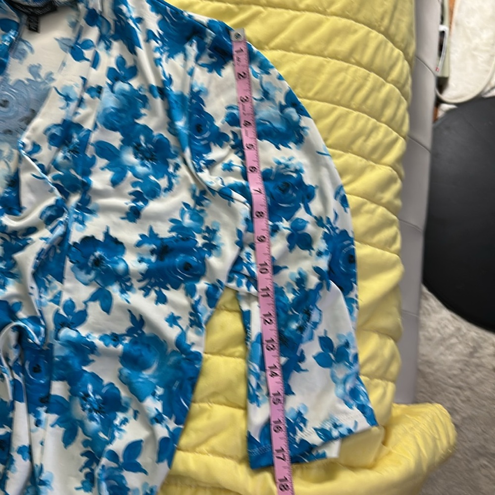 NWOT Slinky waterfall jacket blazer blue floral print.Soft, comfy, light layer. - Picture 5 of 8